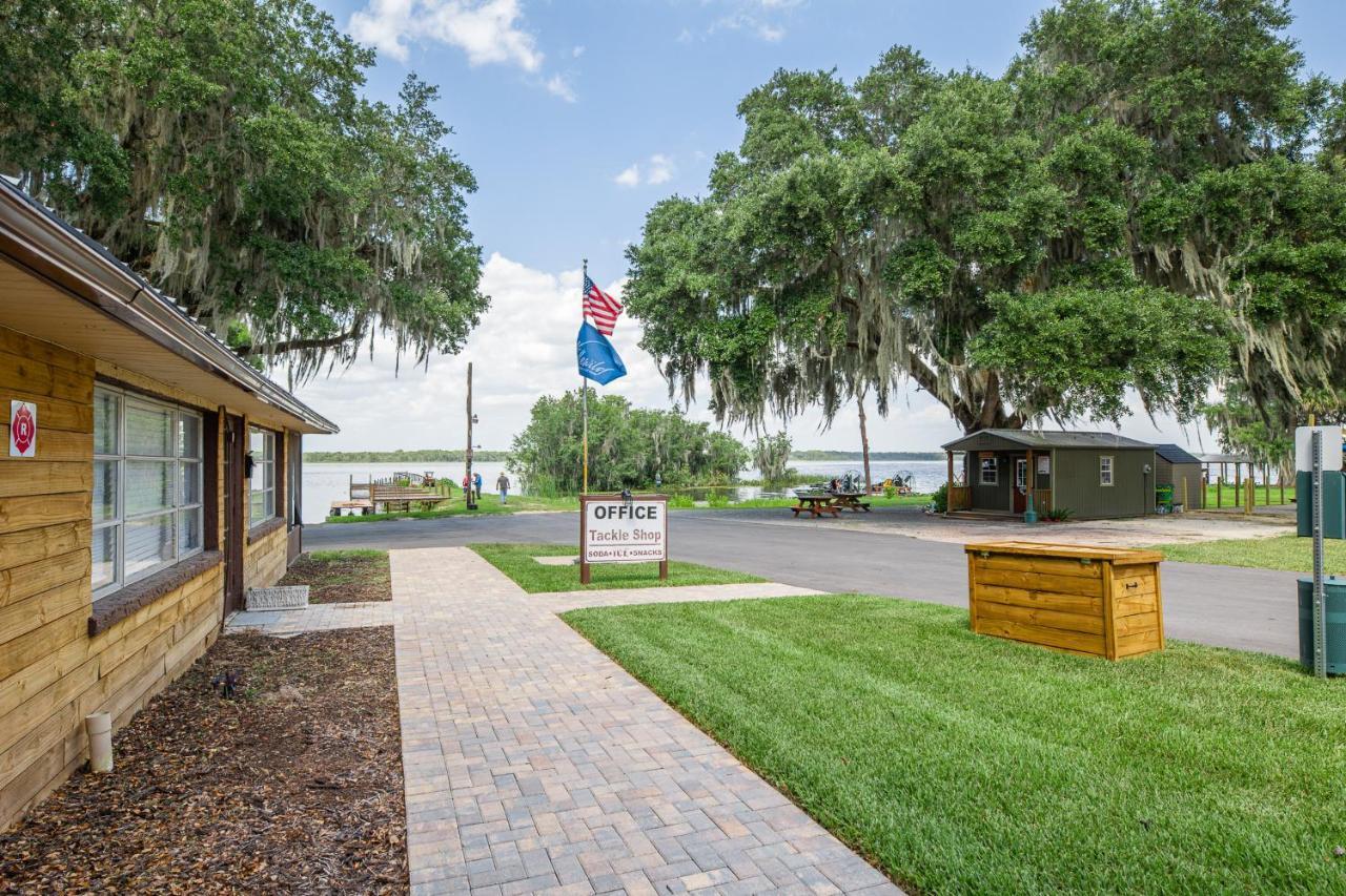 Lake Panasoffkee Idlewild Lodge And Rv Park מראה חיצוני תמונה