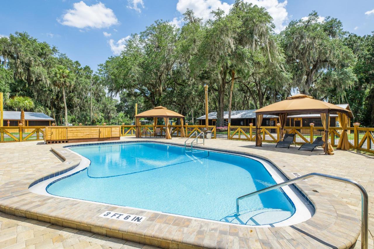 Lake Panasoffkee Idlewild Lodge And Rv Park מראה חיצוני תמונה